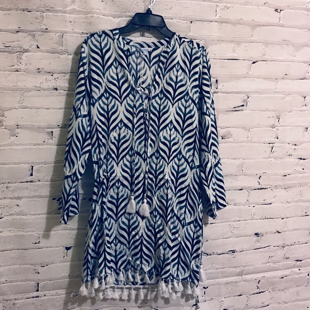 NWT Blue Island Beach Dress Size Medium.